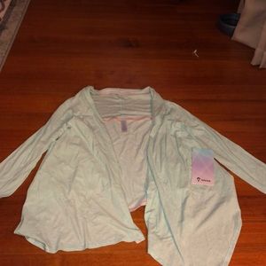 Ivivva Lakeside Wrap NWT